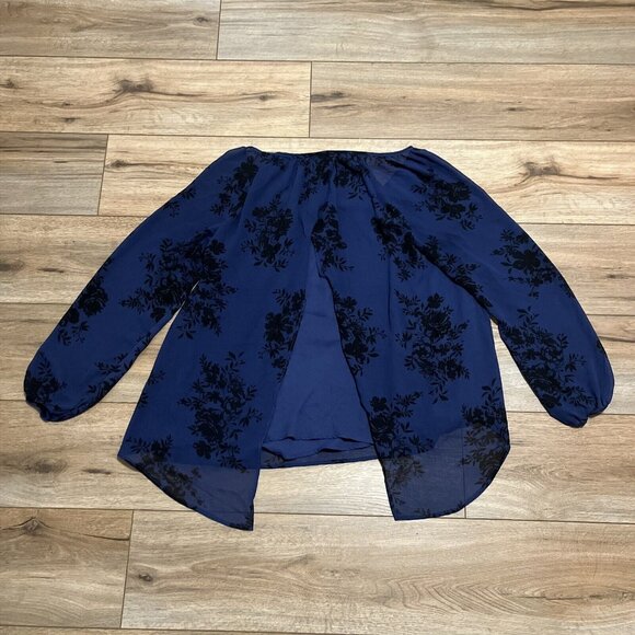 Torrid Floral Chiffon Blouse SZ 00 (Large) Blue Black Tulip Back Pullover - Picture 10 of 11